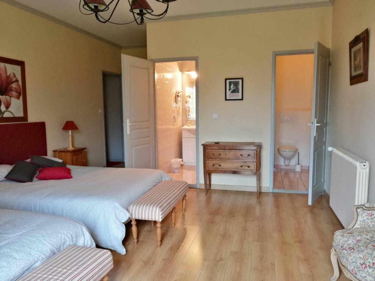 Chambres D'Hotes Le Cedre Bleu Saint-Lattier Екстер'єр фото